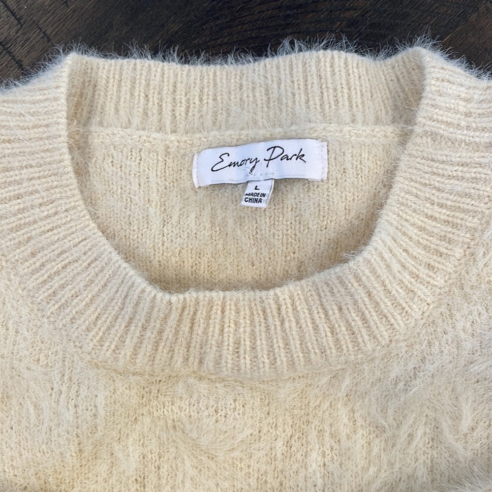 Sweater Large Fuzzy With Cut Out Back - Picture 2 of 5